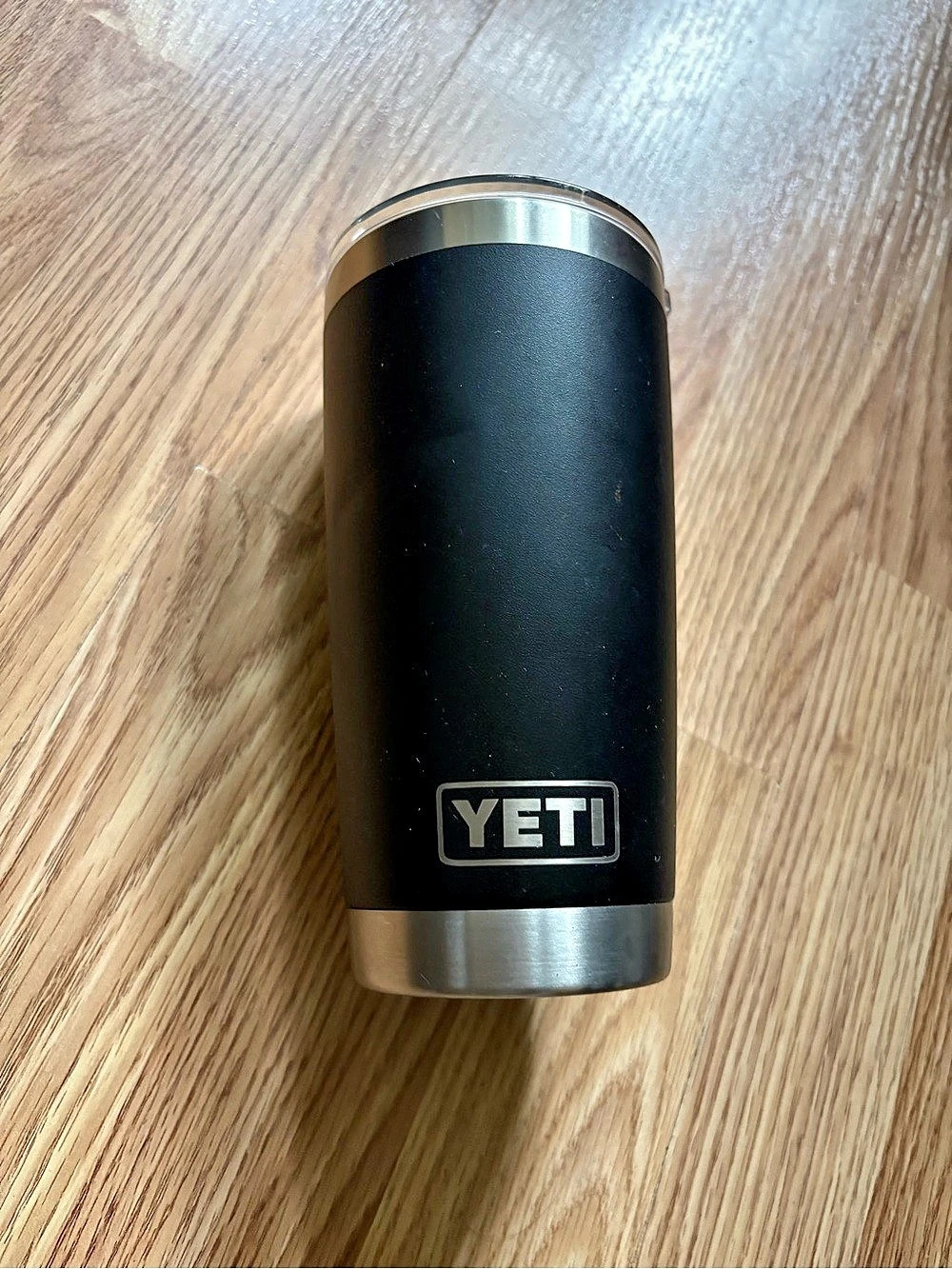 YETI Rambler 20 oz Tumbler 20 oz Black Tumbler